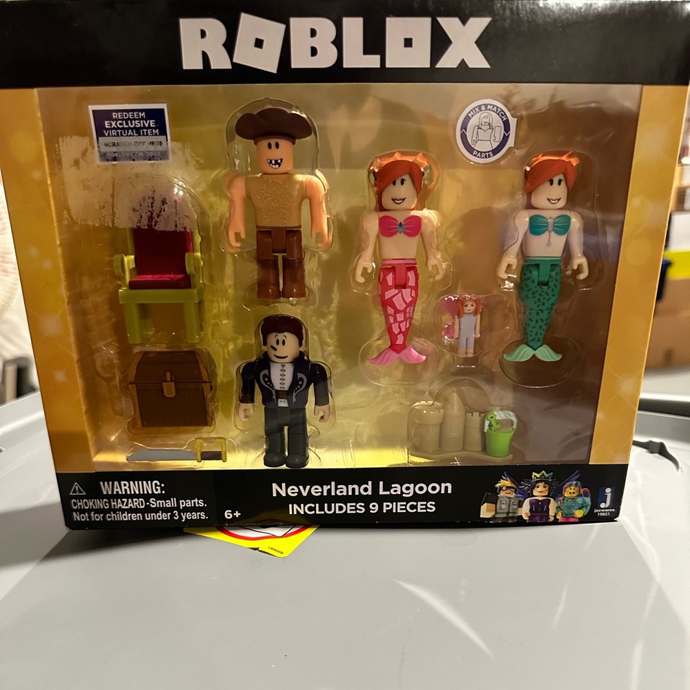 ROBLOX NEVERLAND LAGOON MERMAID MIX AND MATCH SET EXCLUSIVE VIRTUAL ITEM 9PC NEW